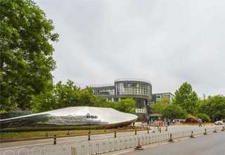 卧室石膏线安装